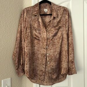 Brown/tan/white animal print long sleeve button down blouse - size large